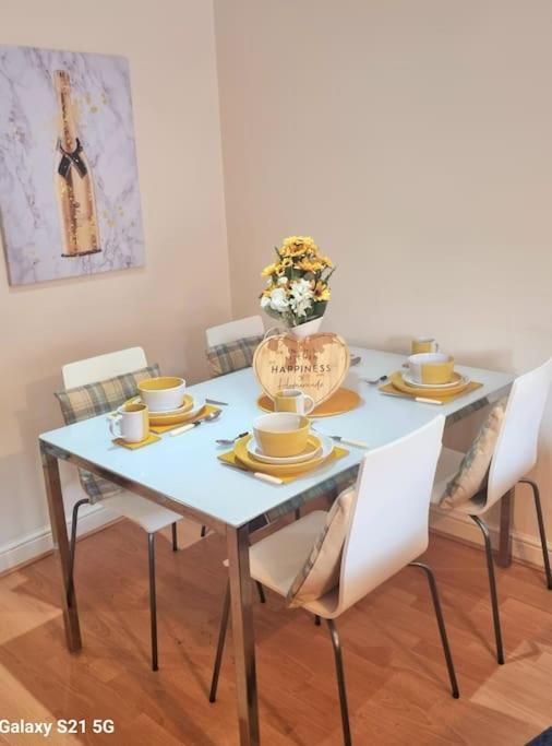 Spacious Duplex 2 Bed Apartment Central Location By Canal - Chester Uk Esterno foto