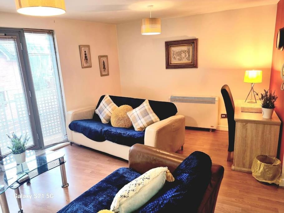 Spacious Duplex 2 Bed Apartment Central Location By Canal - Chester Uk Esterno foto